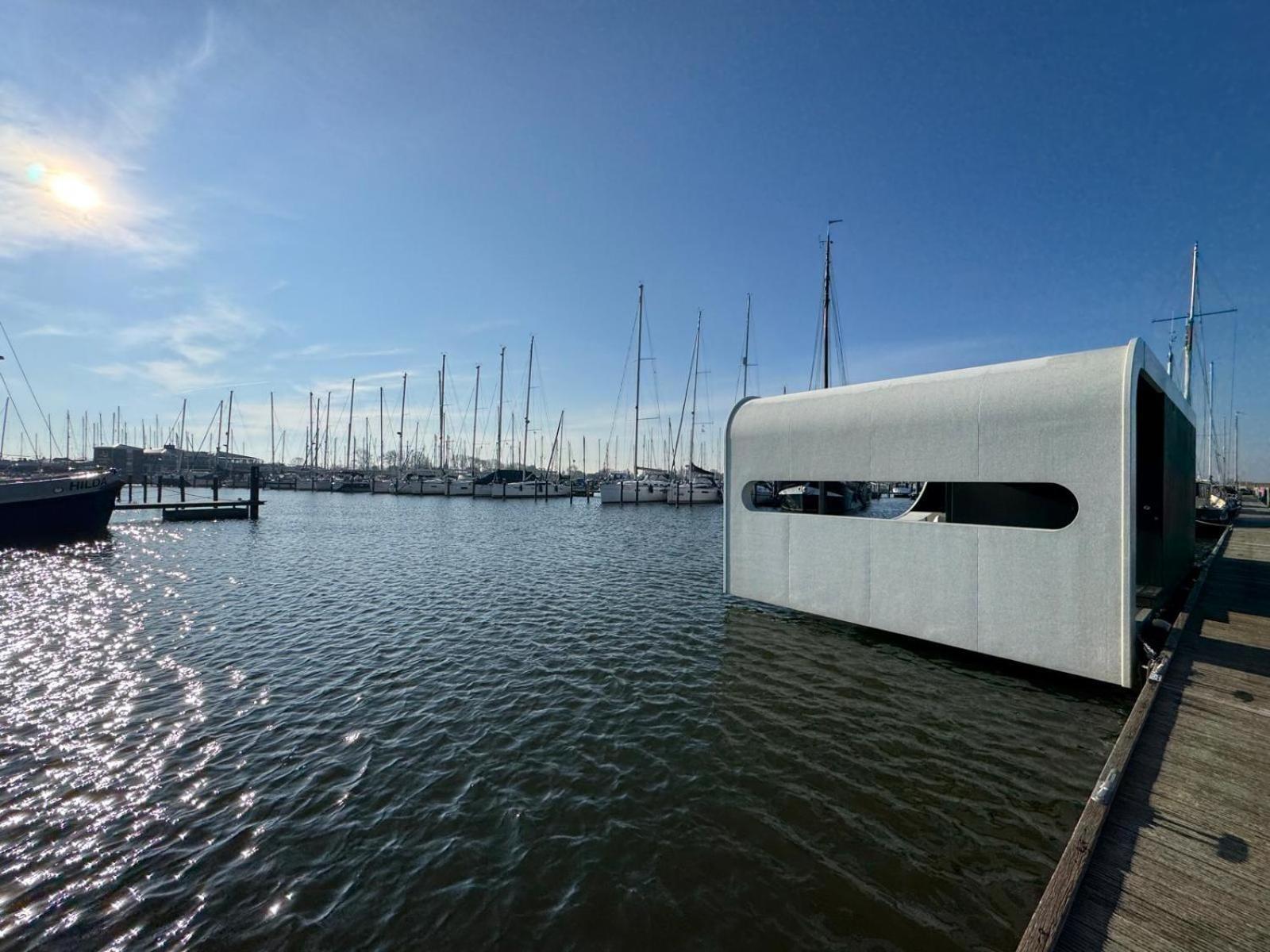 Tinyfloat Andijk Villa Exteriör bild