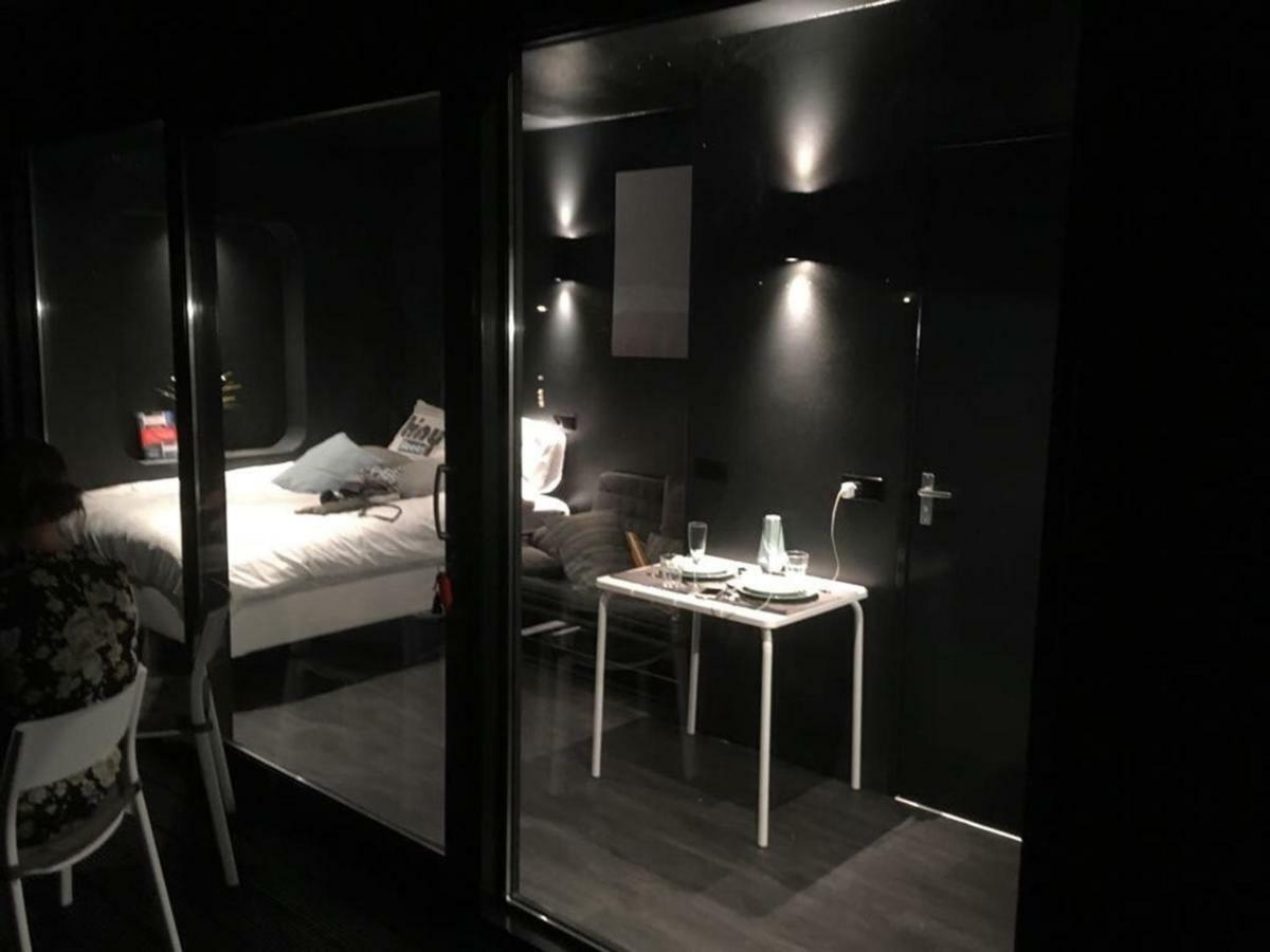 Tinyfloat Andijk Villa Exteriör bild